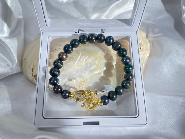 Handmade Deep Green Freshwater pearls Bracelet - pearlsclam